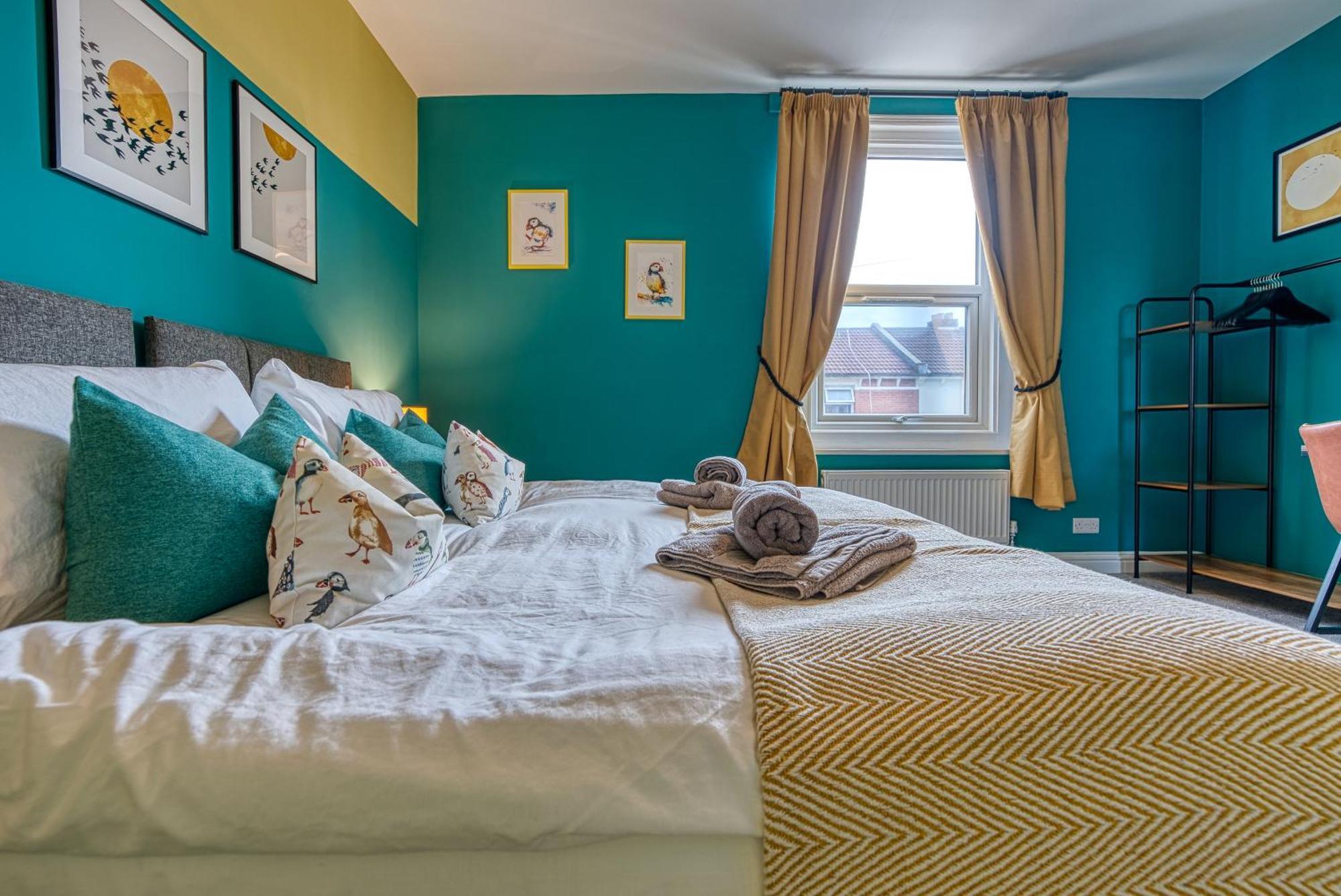 2 Bedrooms Modern, Stunning & Stylish Contractor House, Prime Portsmouth Location With Free Parking Permit, Summer Special Offer!! - By Blue Puffin Stays Ngoại thất bức ảnh